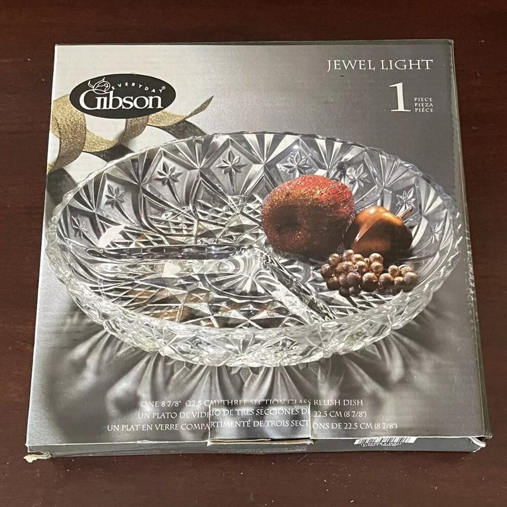 GIBSON HOME Jewelite Three-Section Glass Relish Dish NEW IN‎ BOX!